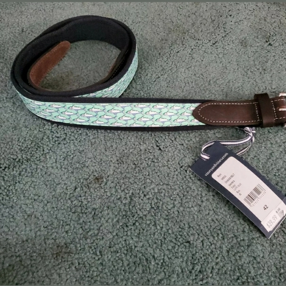 Vineyard Vines Mini Trout Canvas / Leather Belt